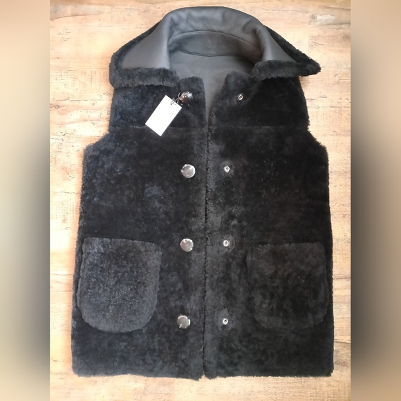 Coach Black Leather Shearling Reversible Vest - Picture 5 of 8